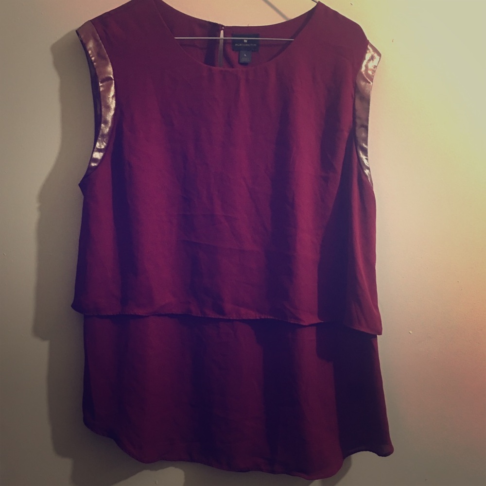 SOLD Worthington Sleeveless Maroon Blouse